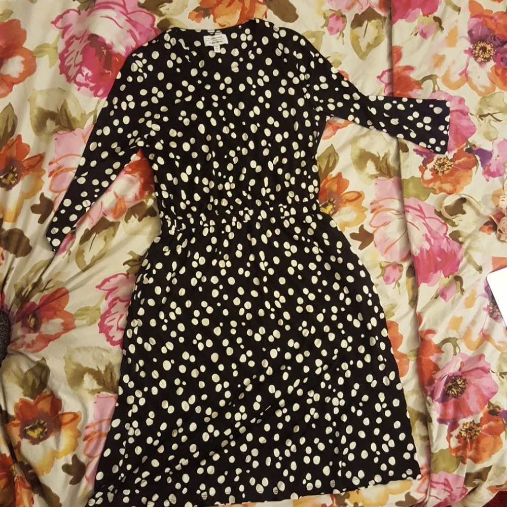 black and white polka dot jersey dress